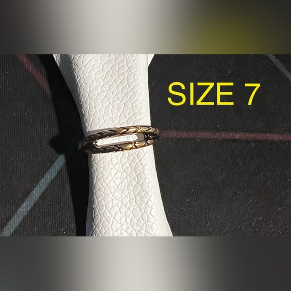 NWT Morning Meadow Ring Set by Free People - Picture 6 of 9